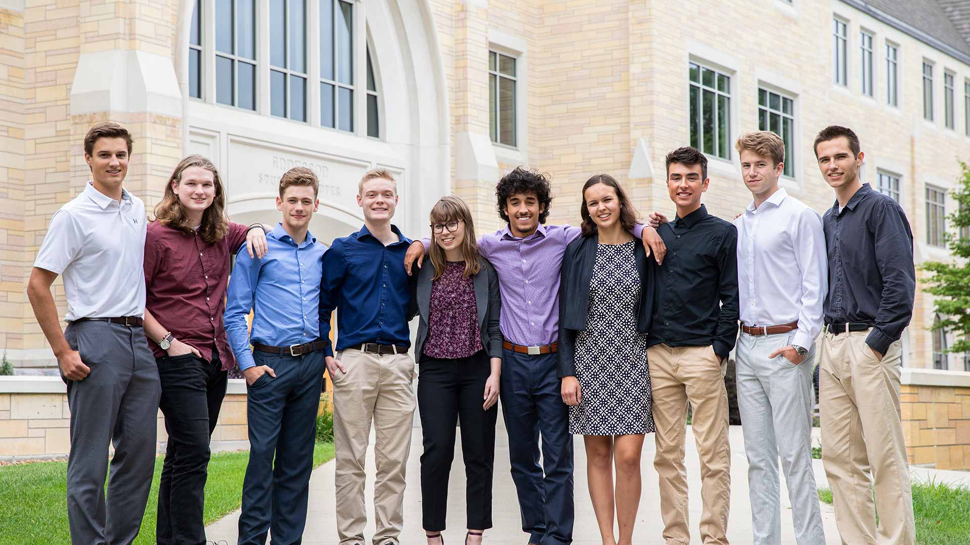 Recipients of the Schulze Innovation Scholarship pose together for a group photo on August 28, 2018 outside of the Anderson Student Center.