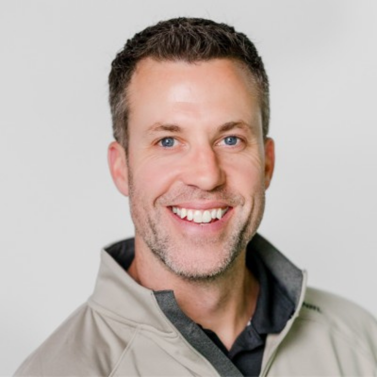 Andy Kelly headshot