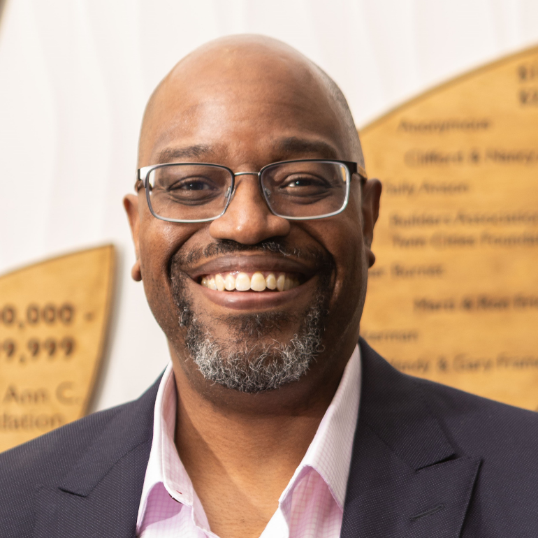 Craig Warren headshot