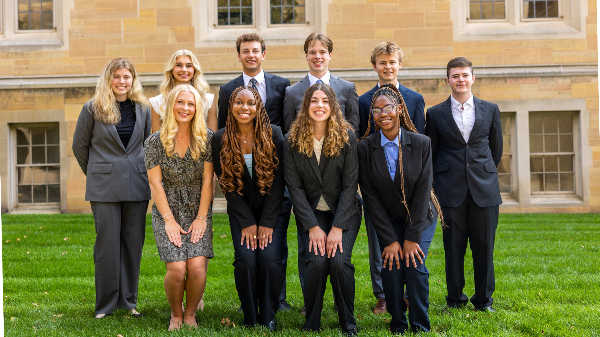 Recipients of the Schulze Innovation Scholarship pose together for a group photo on August 28, 2018 outside of the Anderson Student Center.