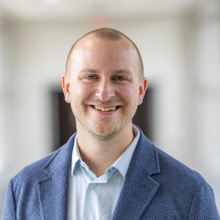 Jon Onnen headshot