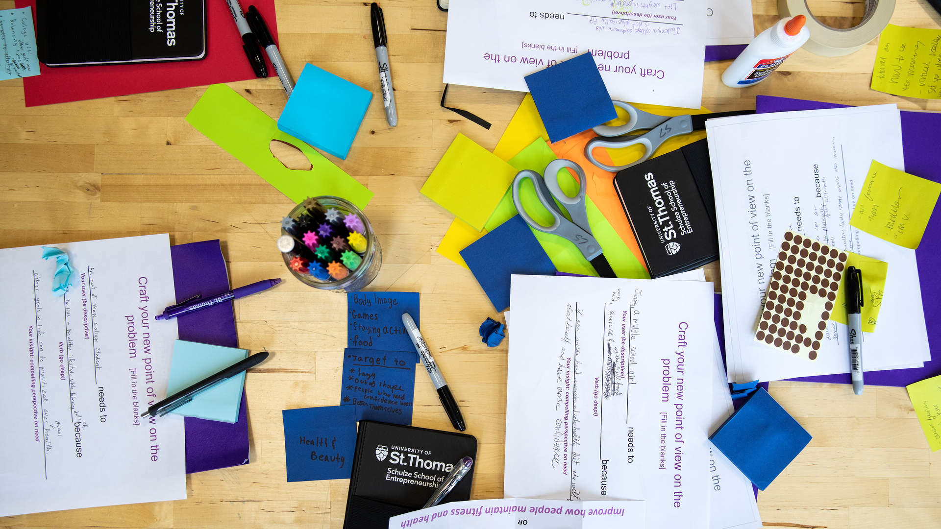 Table with papers about entrepreneurship