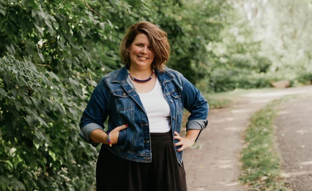 headshot of Jenny Behrens