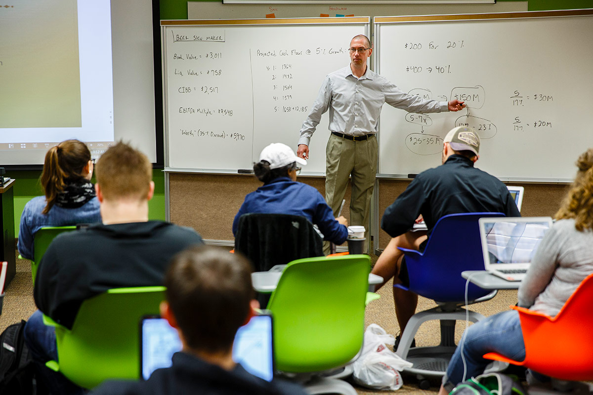 Professor Jay Ebben teaching in a classroom.